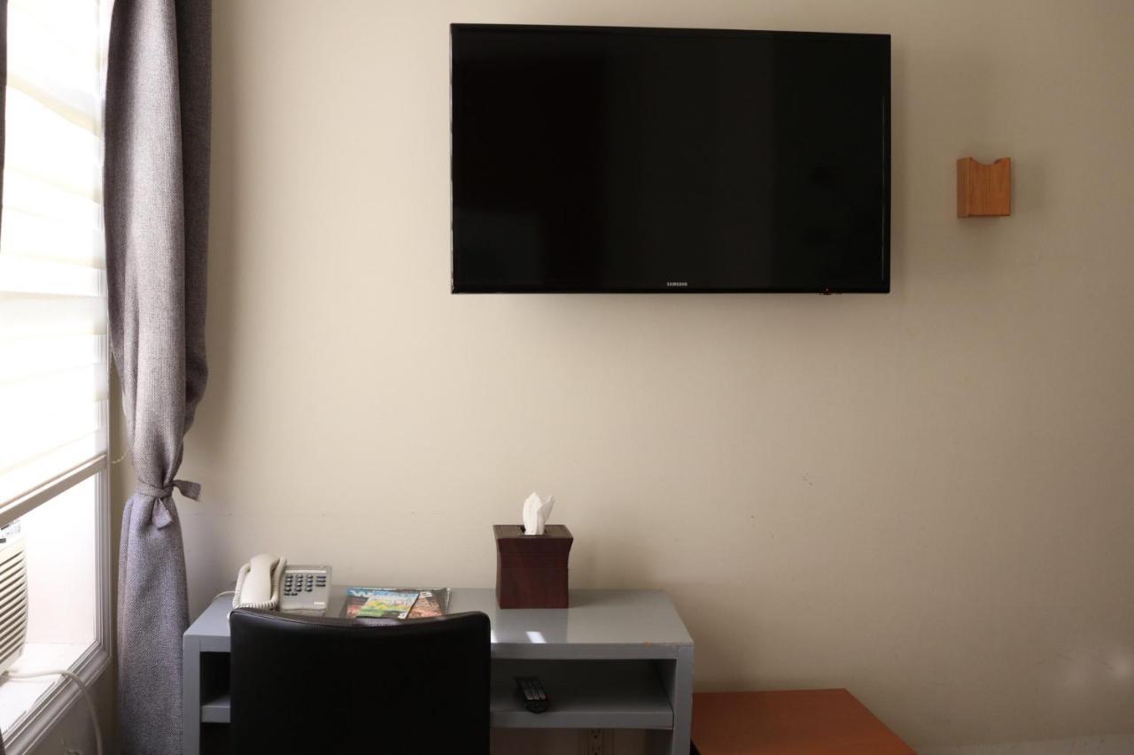 Midtown West Hotel New York Bagian luar foto