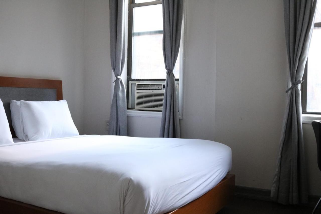 Midtown West Hotel New York Bagian luar foto