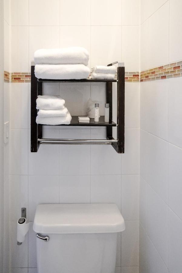 Midtown West Hotel New York Bagian luar foto